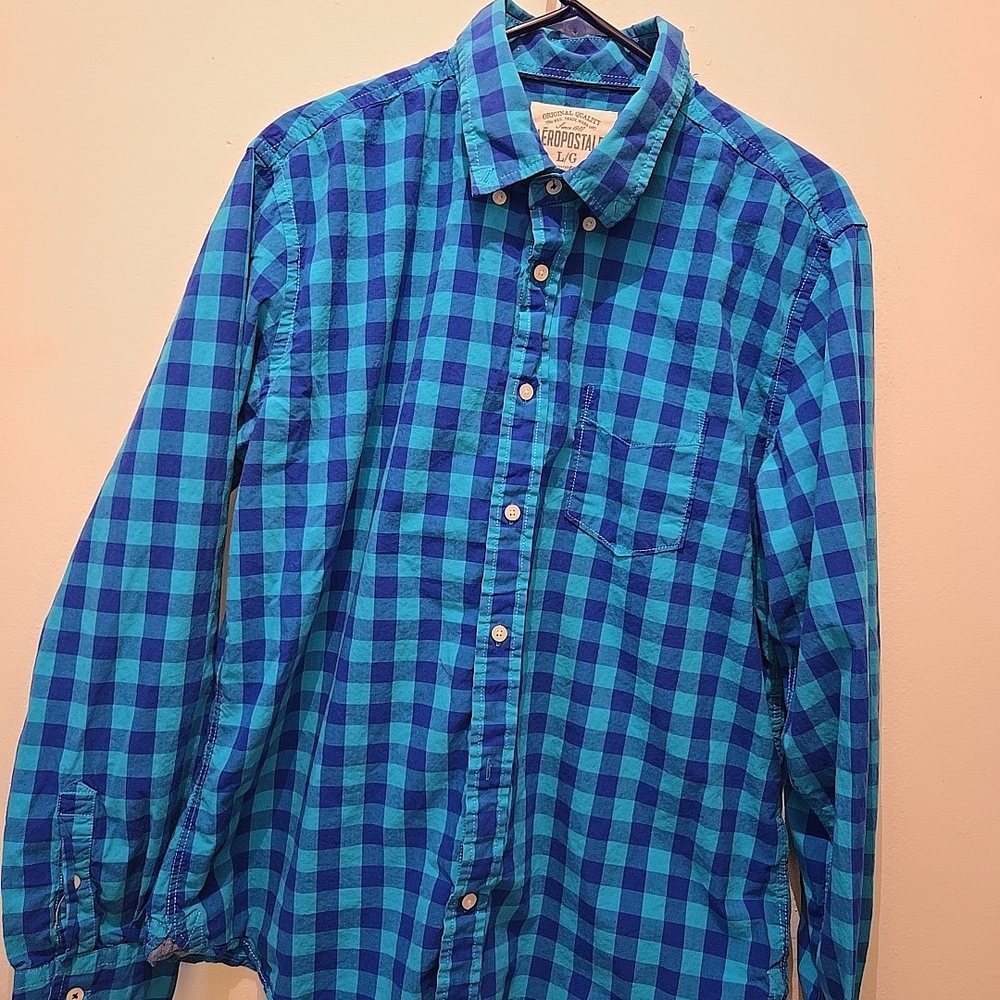 Aeropostale Men's Blue Checkered Shirt